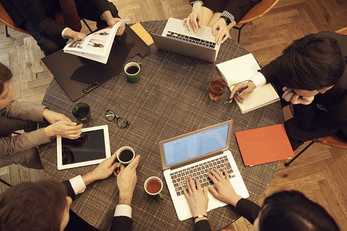 非常時期的非常之策 2020年中國兩會看點前瞻與信息咨詢服務